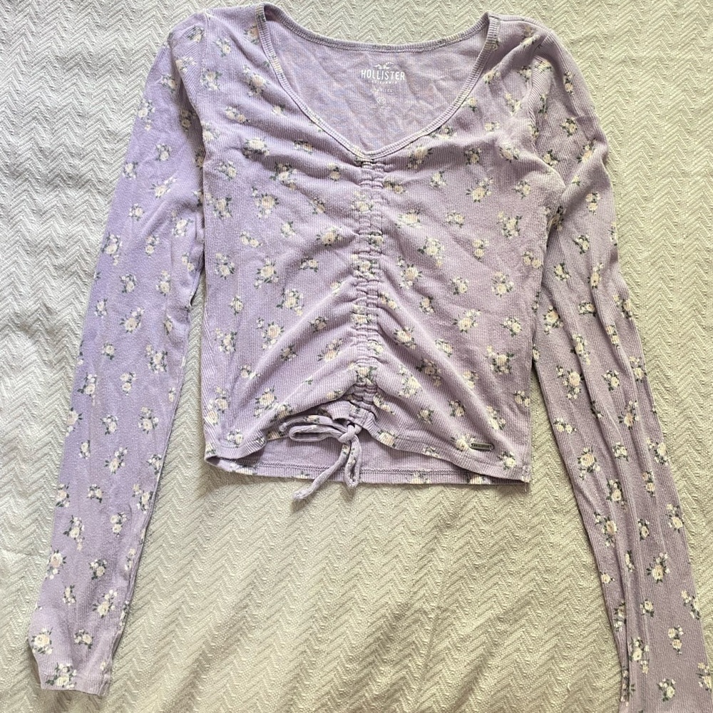 hollister long sleeve baby tee